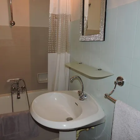 Apartment Tambourins 411
